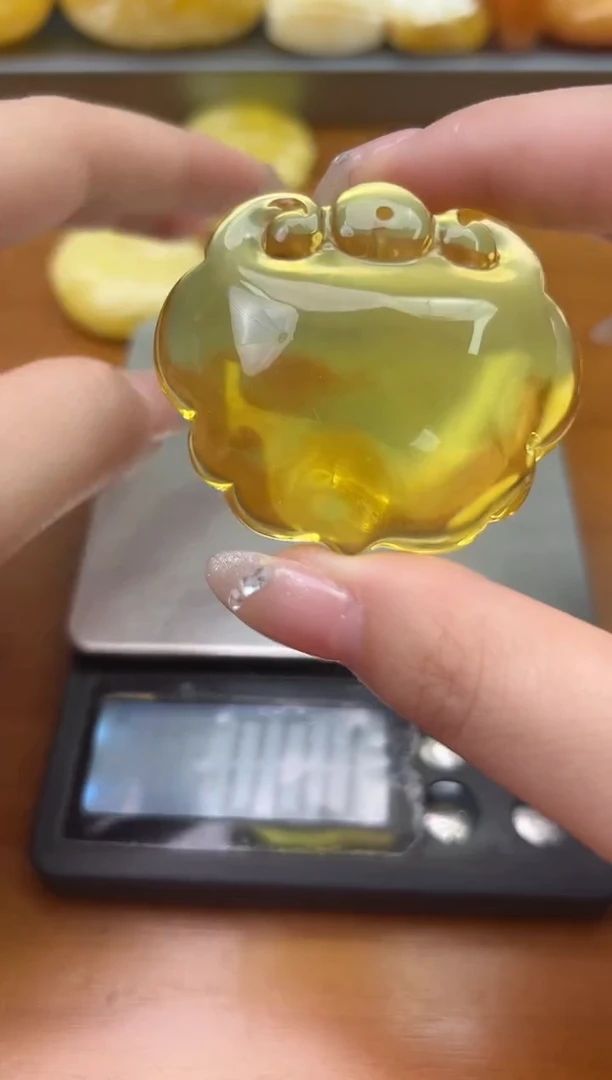 裸石琥珀未镶嵌琥珀蜜蜡吊坠