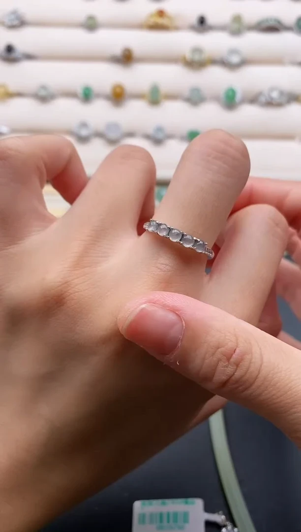 银S925镶嵌戒指翡翠3333333+6