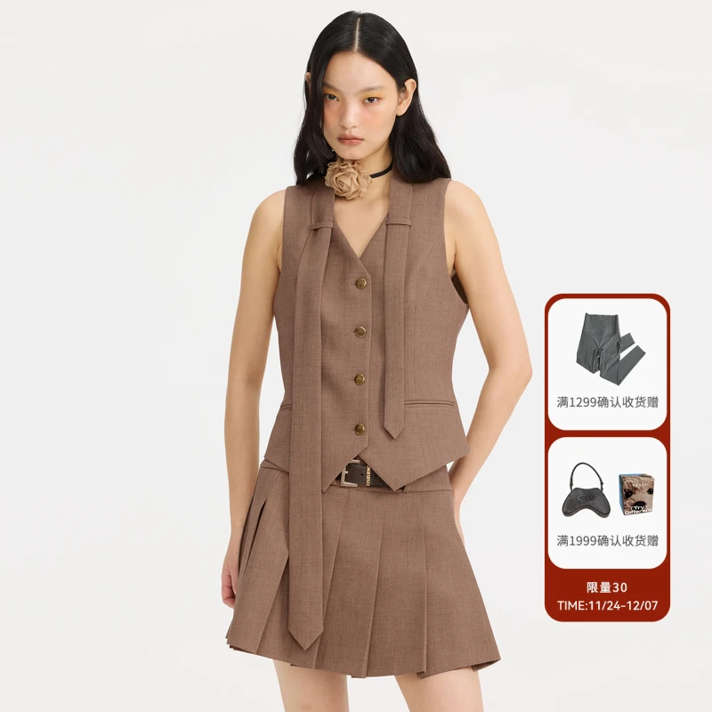 【王悦伊同款】REVAN芮范25新品摩登复古卡其领带马夹RL10701009