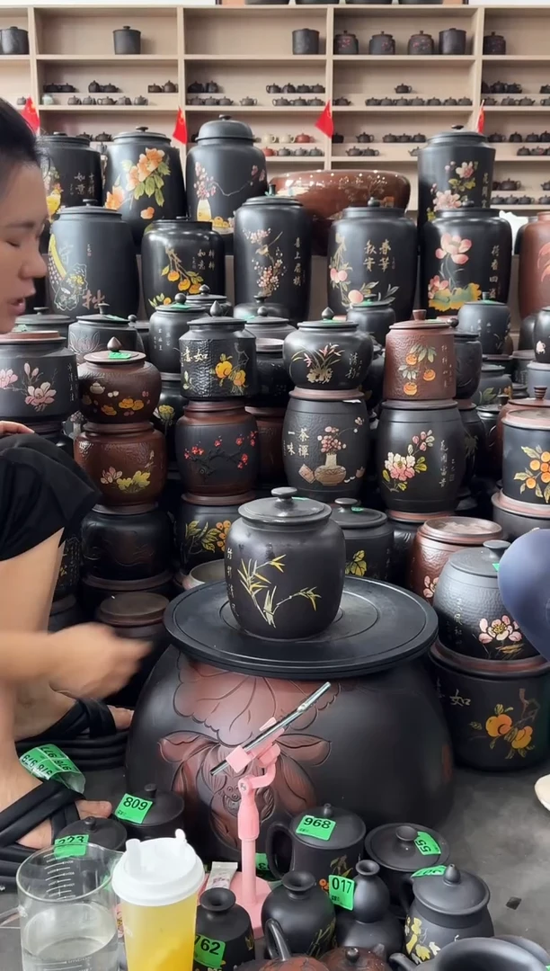 罐瑕疵茶叶罐 冬瓜彩填  006