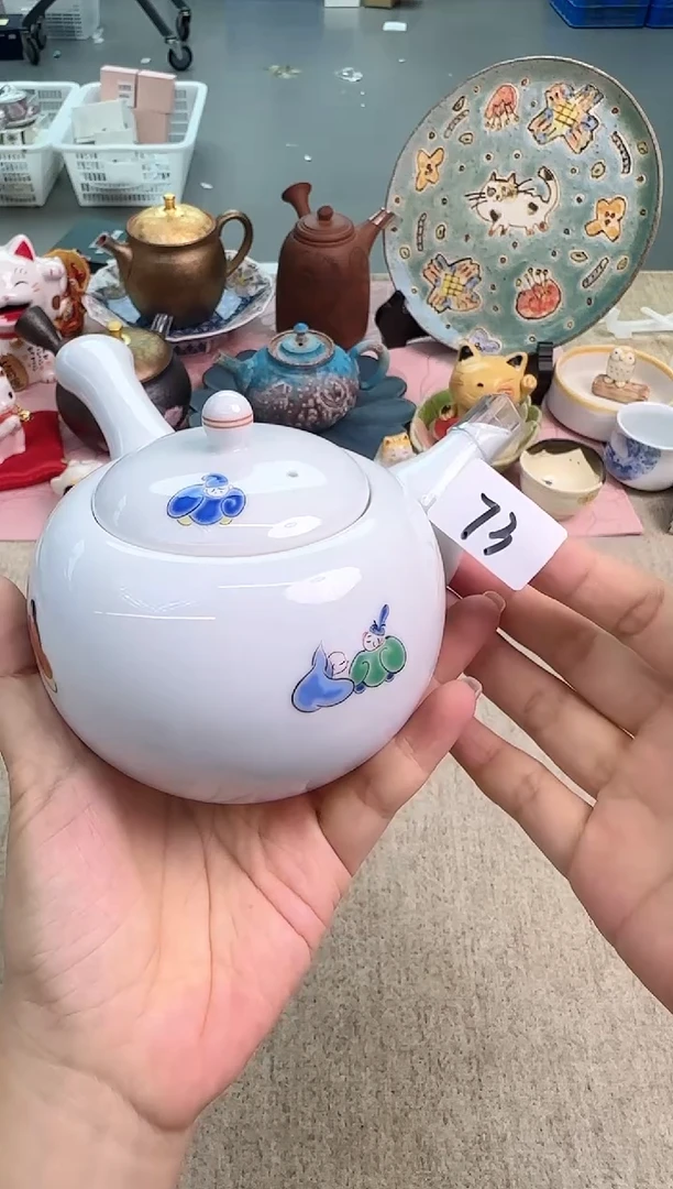 瓷片泡泡家的瓷器真好看