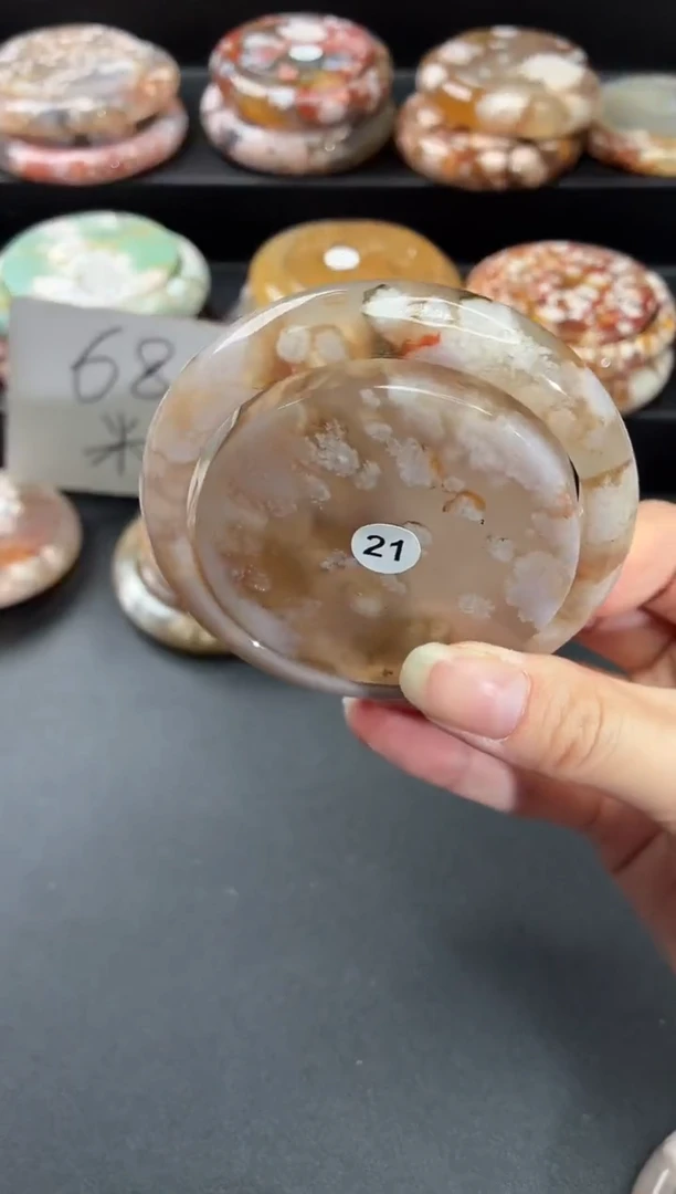 手镯玛瑙/玉髓未镶嵌石英质玉59圈(赠送镯心)圈口建议拍大