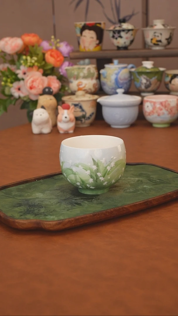 是泥吖 铃兰花大蛋杯