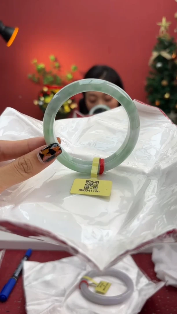 未镶嵌手镯翡翠翡翠手镯18