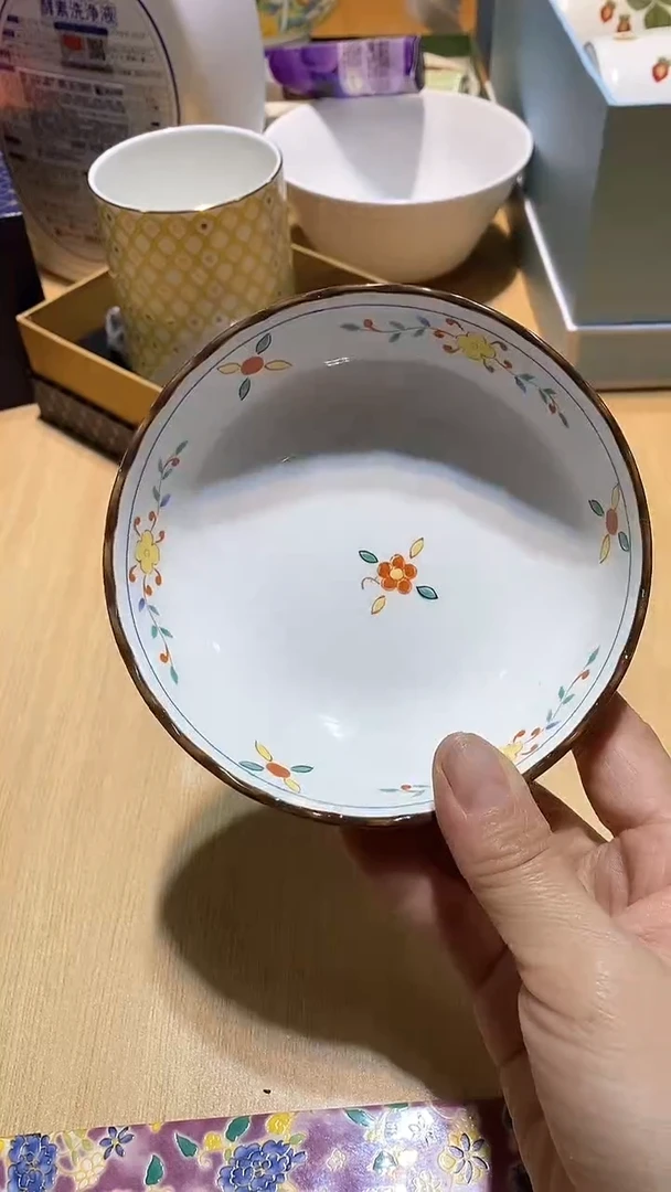 【闪购商品】瓷片锅碗瓢盆一件不剩