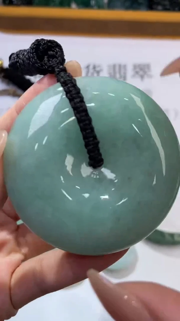 翡翠挂件未镶嵌2228653    /多样性发一件