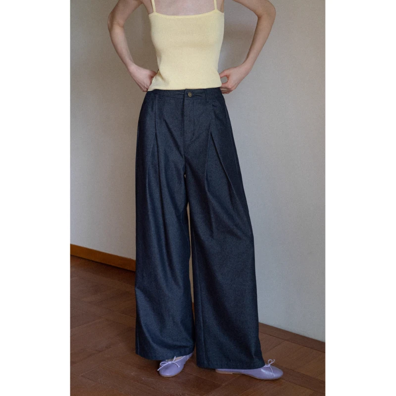 2025秋季新款百搭简约压褶设计高腰垂感休闲宽松显瘦直筒阔腿裤女