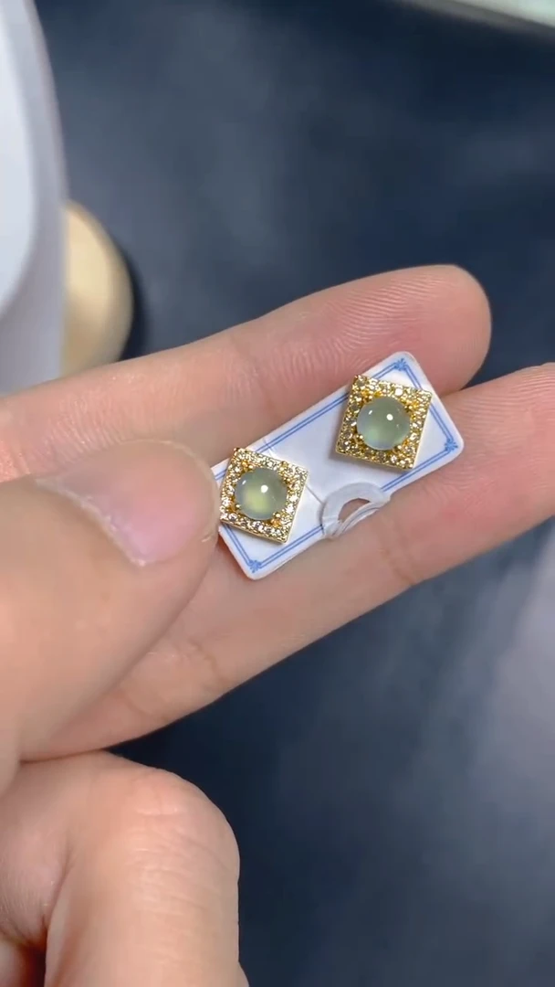 【闪购商品】翡翠耳饰未镶嵌0850413781多样性发一