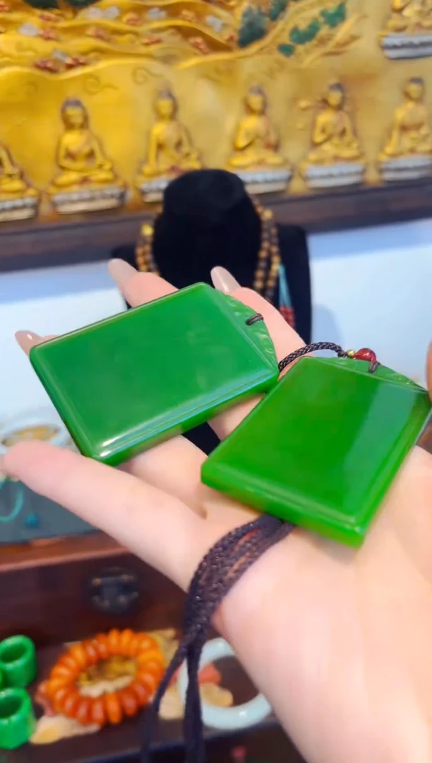 木开开开-------碧绿无事