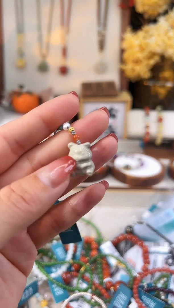 【闪购商品】石英质玉手饰未镶嵌@@C021K013868