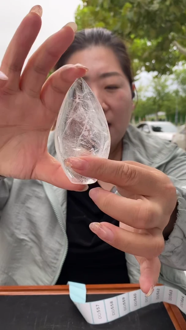 未镶嵌珠宝半成品水晶白水晶水滴D543