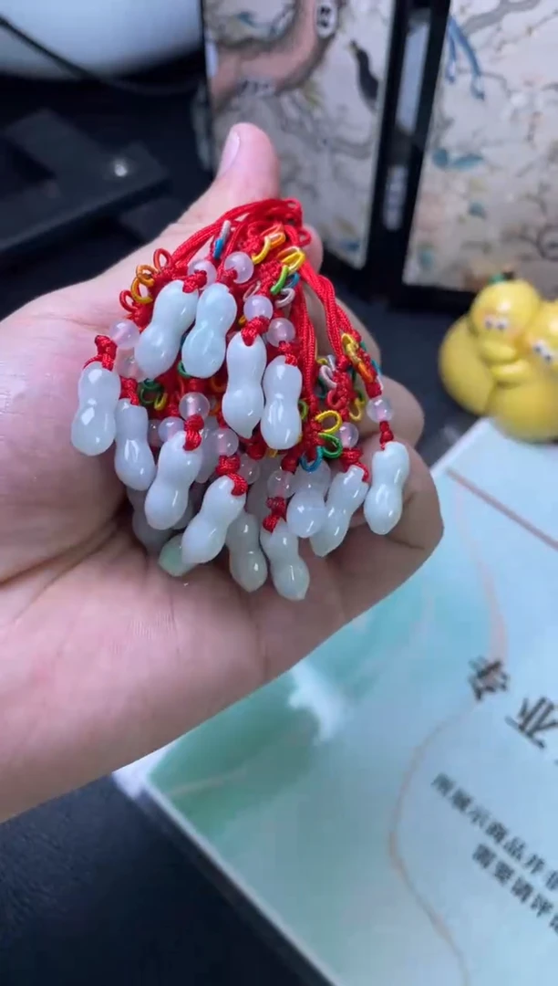 未镶嵌挂件翡翠多样性发一件H5