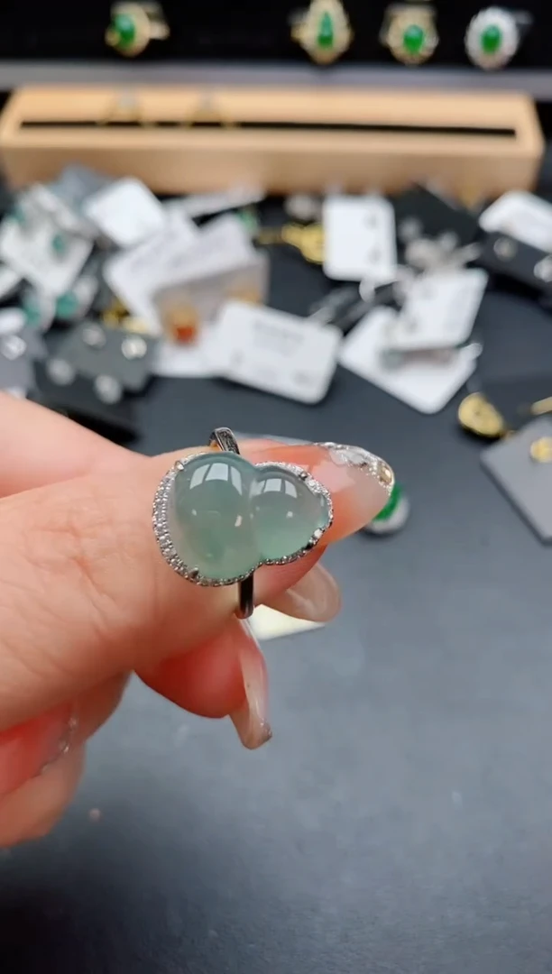 银S925镶嵌戒指翡翠1