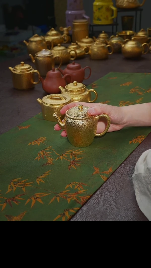 茶杯紫砂6****舅 【宜景窑系列】      金壶15