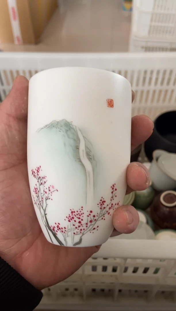 杯无运费险有瑕疵的摄影的产品有使用过的痕迹有点脏介意勿拍