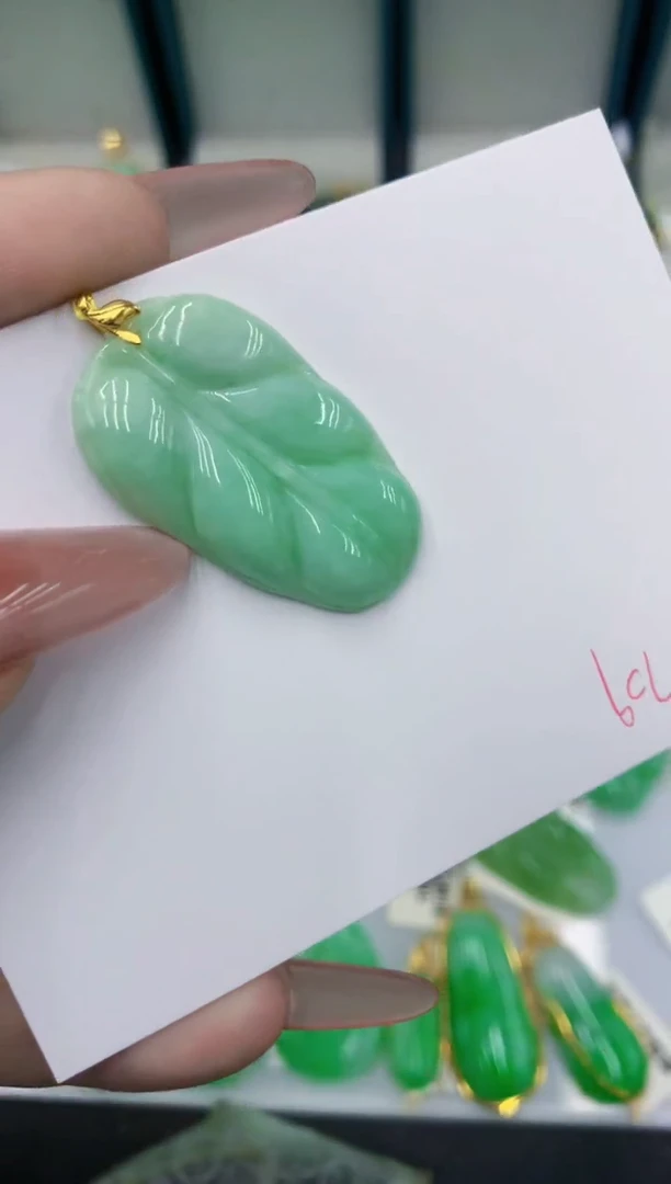 颈饰未镶嵌翡翠11111