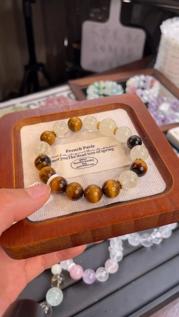 未镶嵌手链水晶风生水起