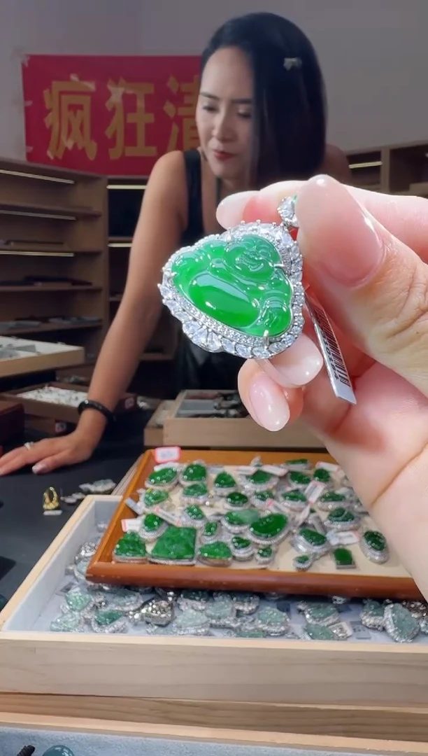 定制翡翠合金纯天然A货翡翠佛公（多样性发其一）