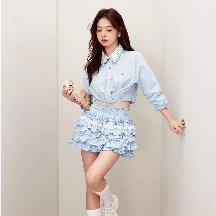 LeFame/拉飞姆2025年春季浅蓝色毛织撞领衬衫上衣LF25C61SB275