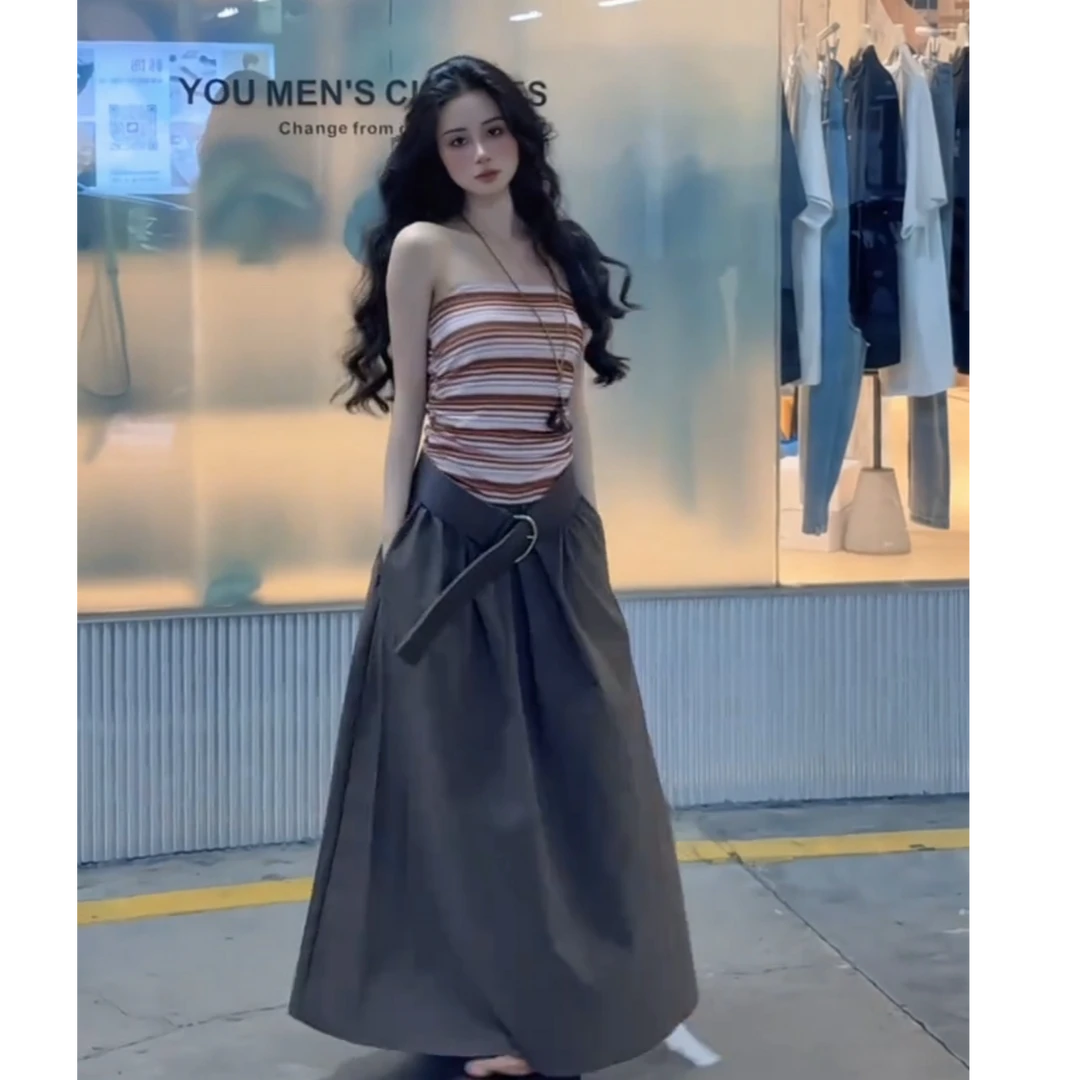 2025夏季新款时尚辣妹设计感百搭修身显瘦上衣半身裙两件套