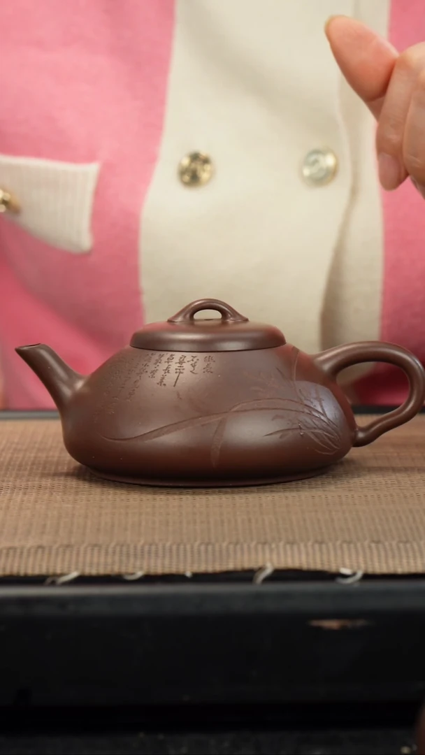 茶壶紫砂生***粒老紫泥刻绘石瓢150