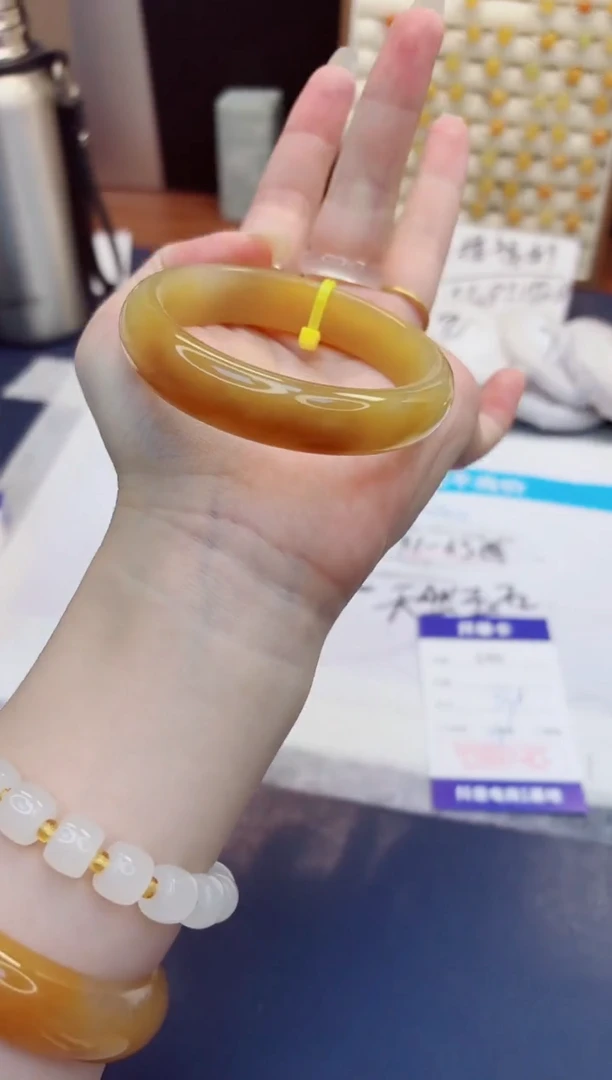 未镶嵌手镯石英质玉240-财气镯-圈口57