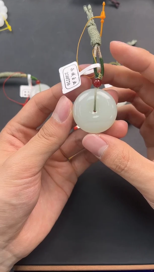 未镶嵌手串和田玉且末天泰白玉平安扣微色差