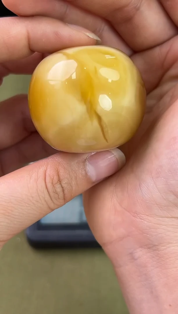 裸石琥珀未镶嵌琥珀蜜蜡吊坠