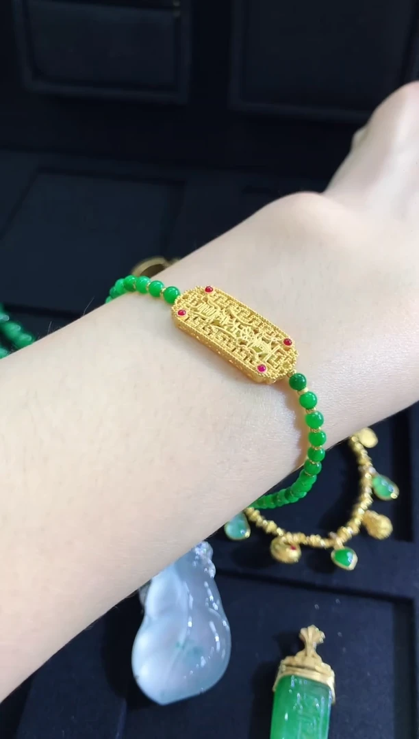 【闪购商品】翡翠手链18K金镶嵌手链