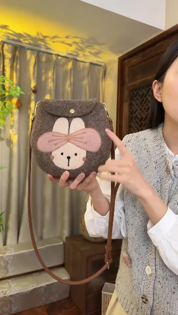 羊毛非遗纯手工包  蛋蛋包蝴蝶结兔子