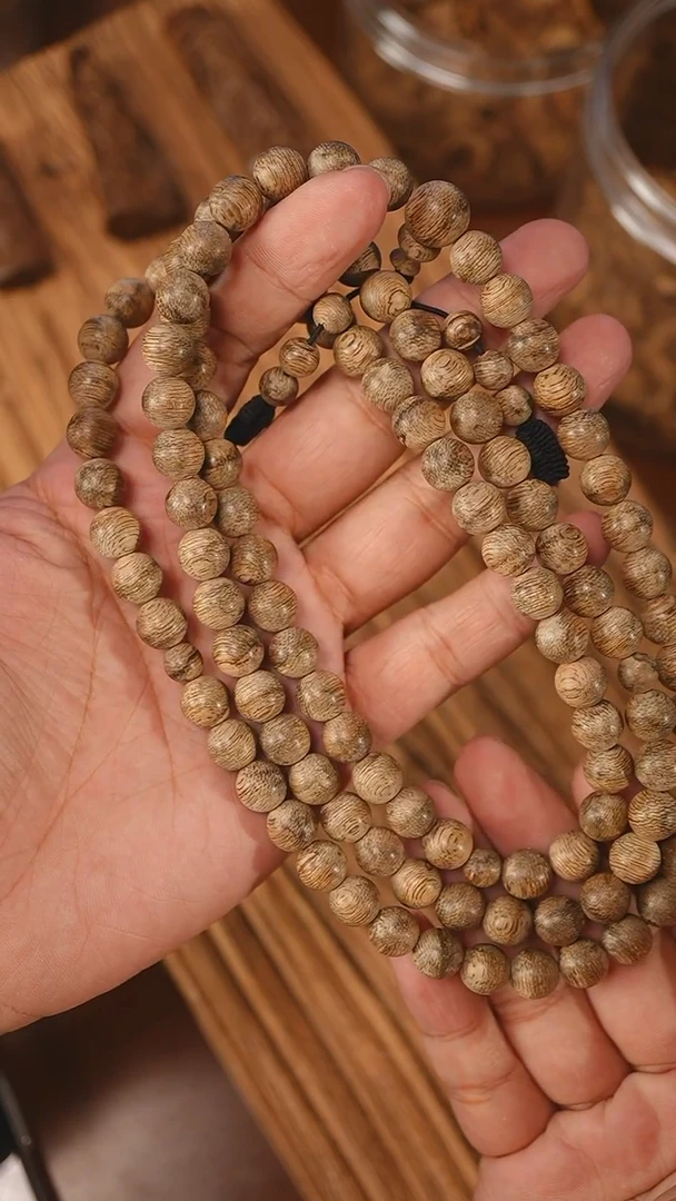 沉香手串文莱软丝0.90-29克+ca1202