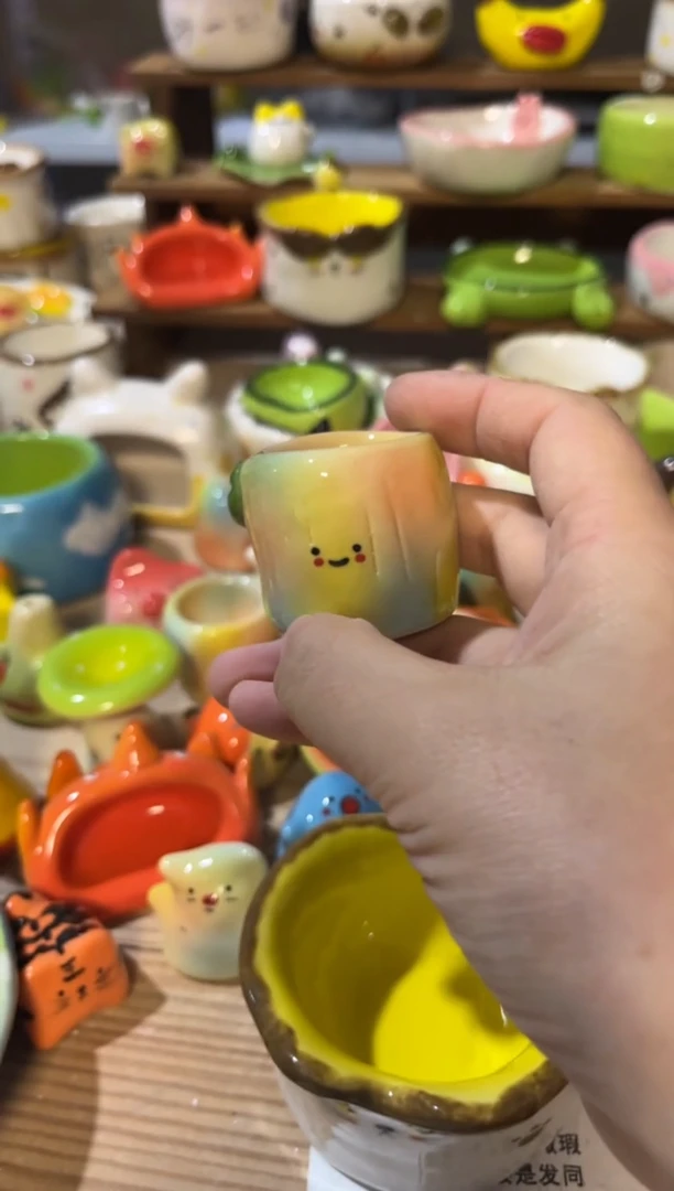 348手绘釉下彩微瑕陶瓷
