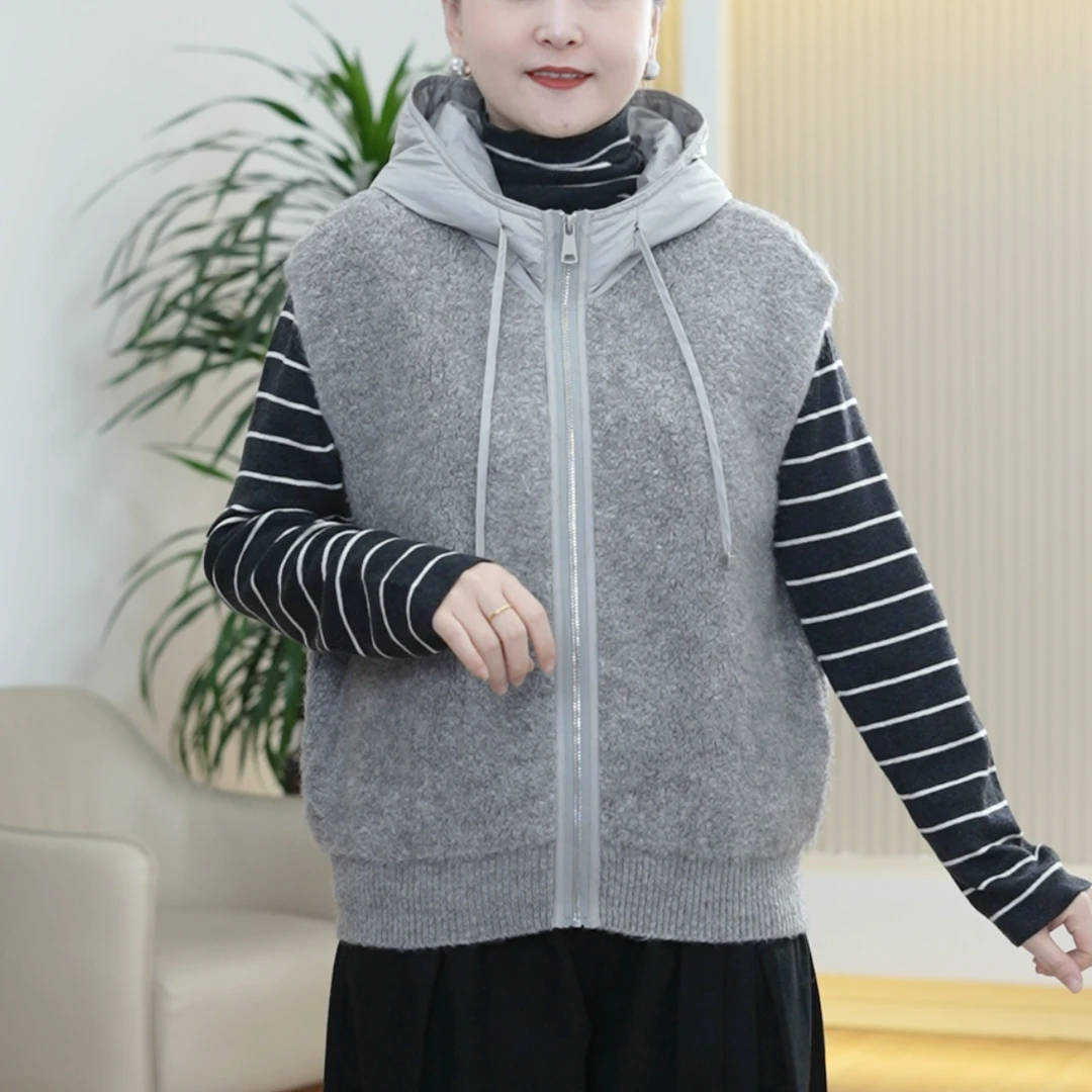 连帽拼接6羊毛针织马甲女大码弹力保暖显瘦百搭减龄背心秋季坎肩