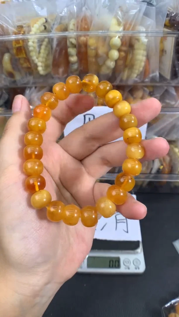 蜜蜡未镶嵌珠宝奇石1