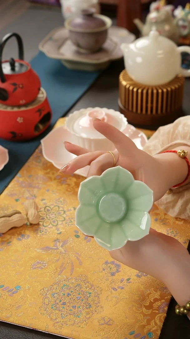 青云茶斋陶瓷茶具绿色莲花点心盘