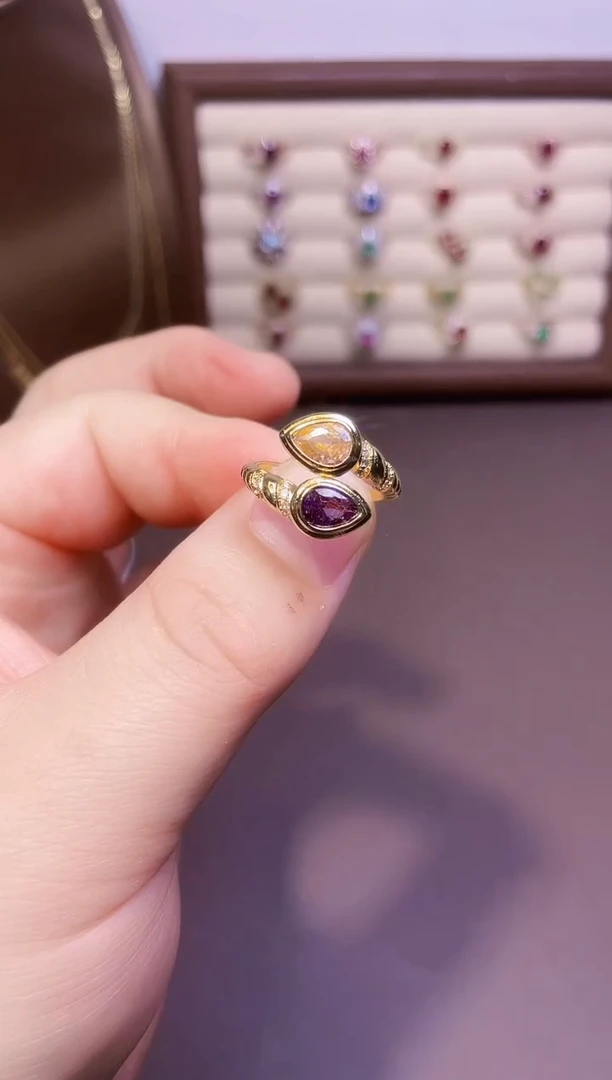 【闪购商品】水晶笔搁未镶嵌1枚