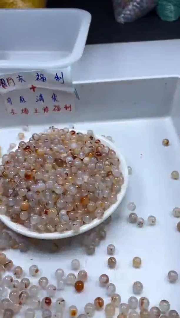 南红玛瑙未镶嵌颈饰w939冰飘南红6mm*50颗