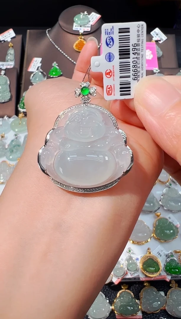 吊坠(不含链)18K金镶嵌翡翠大****）佛公吊坠1496