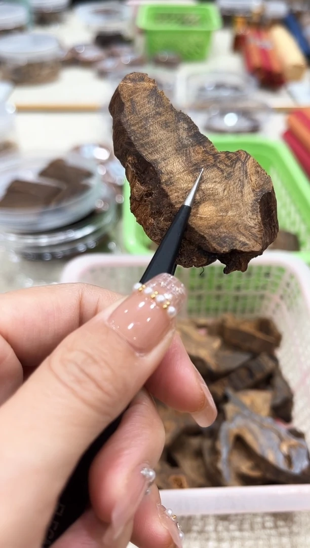 【闪购商品】木回流芽庄瘤疤原料材料一块