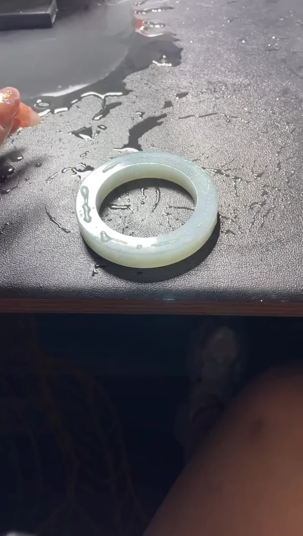 未镶嵌手镯定制翡翠玫**肩ddj