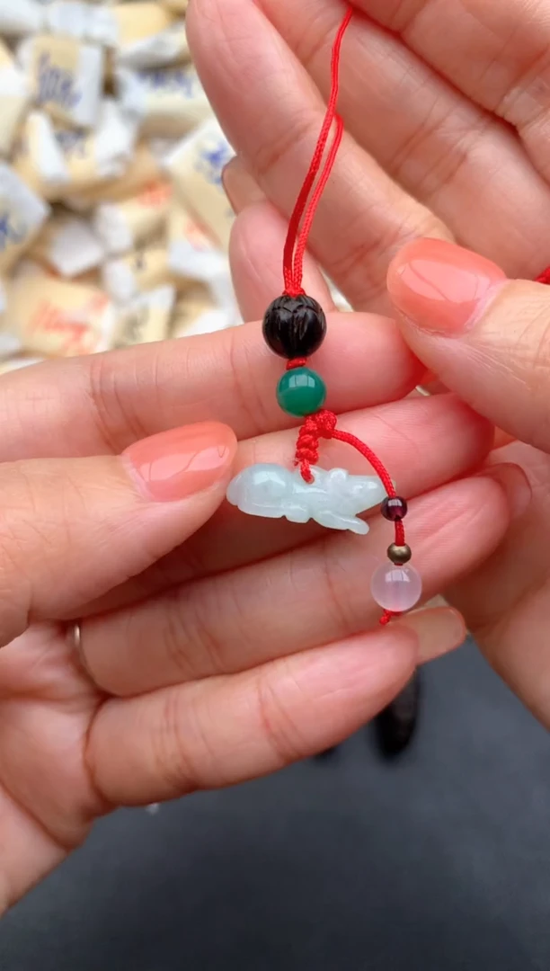 未镶嵌挂件翡翠一