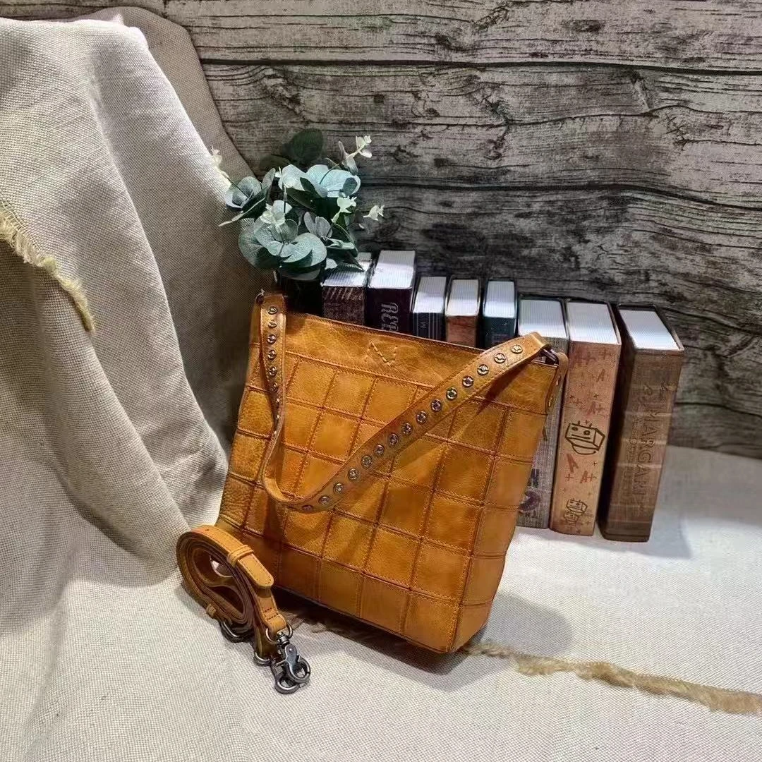 文艺复古真皮拼接单肩斜挎包头层牛皮重工水洗植鞣牛皮擦色女包包