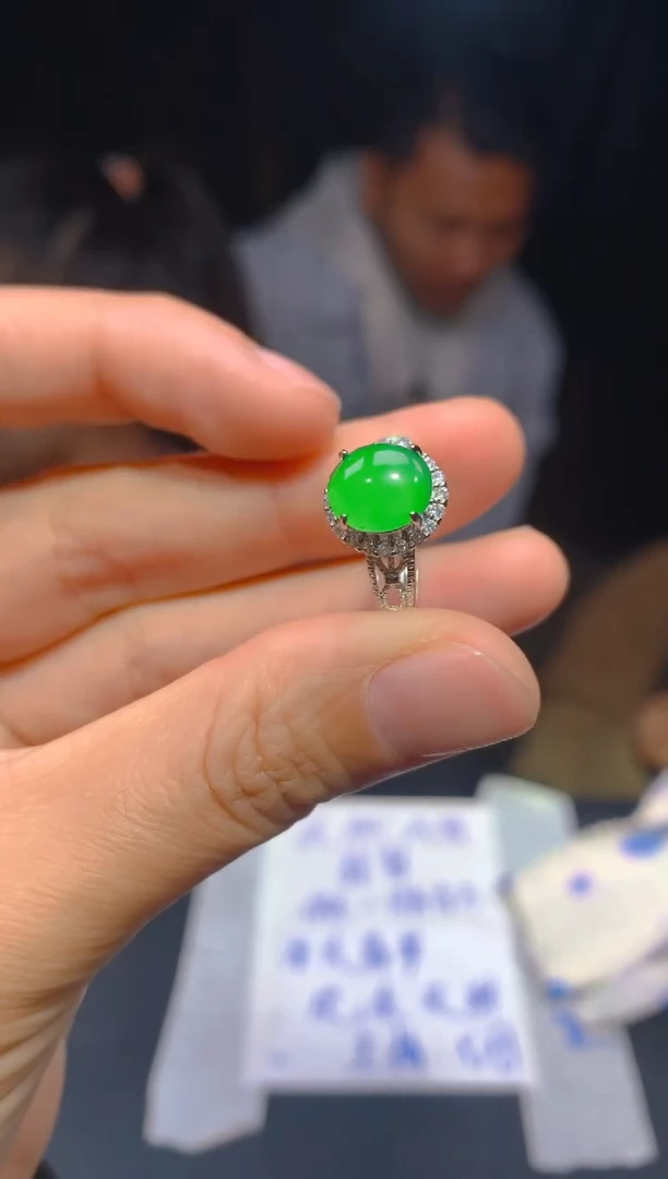 【闪购商品】定制翡翠未镶嵌50多样性发货（发其一）