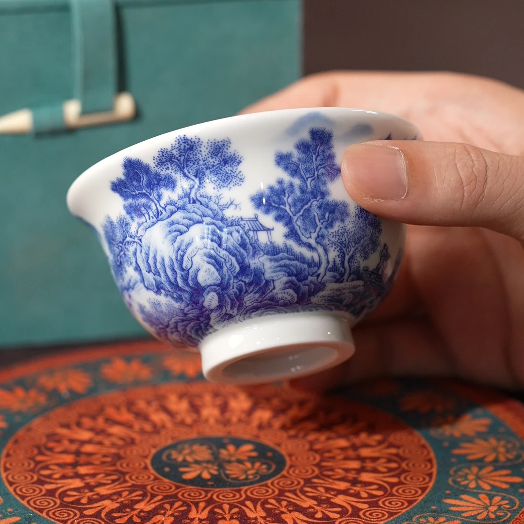 【釉下青花】蓬莱仙境陶瓷压手杯/功夫茶杯/主人杯/喝茶/茶器景德镇