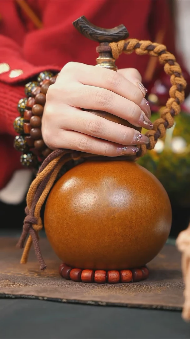 【闪购商品】WJ164咖色中容量酒葫芦随缘发