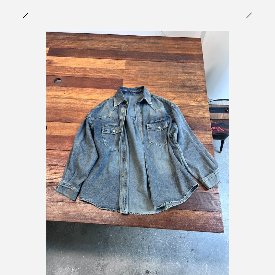 【杨英家裁剪水洗复古设计感】渐变色牛仔衬衫春装外套903