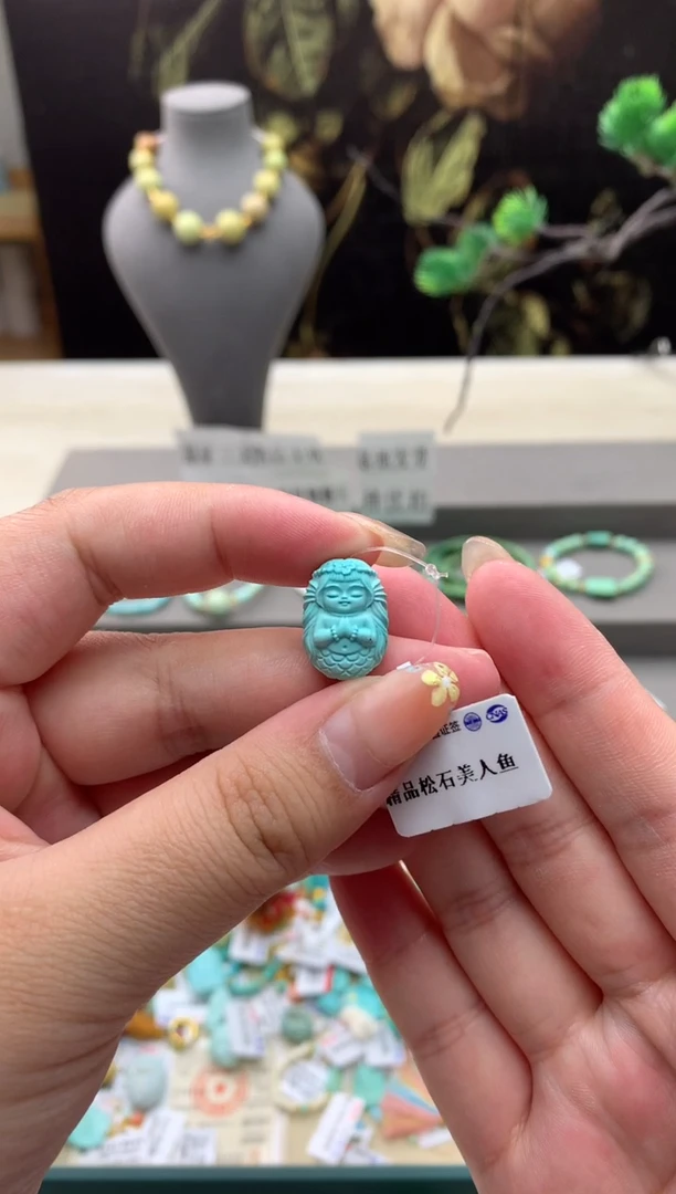 绿松石未镶嵌雕刻C76