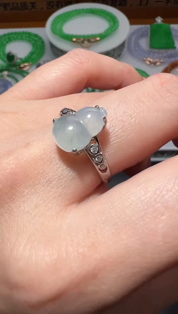 翡翠戒指银S925镶嵌葫芦