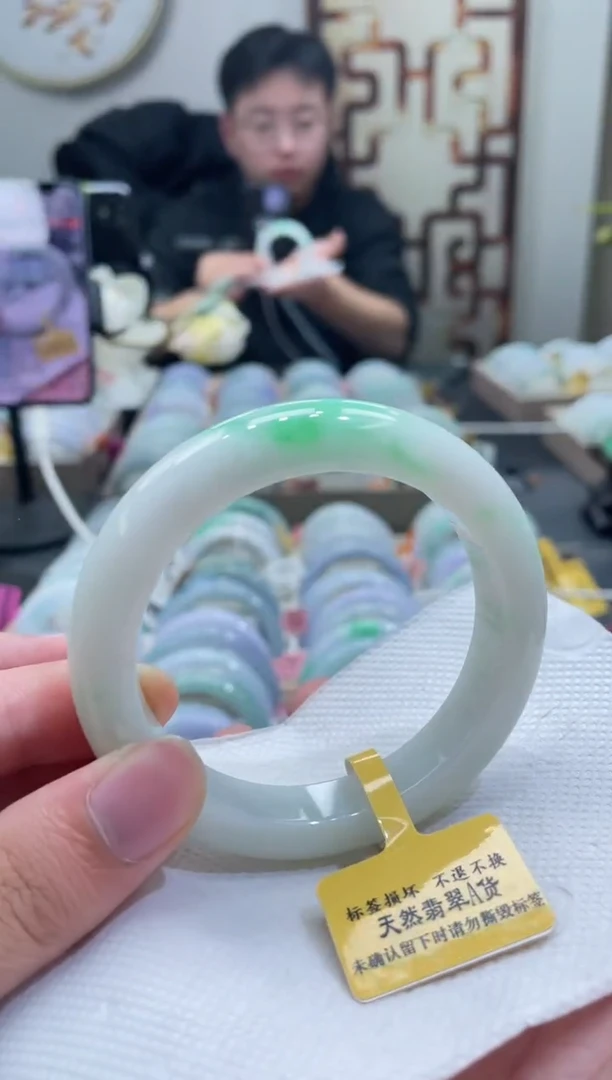 未镶嵌手镯翡翠030-57