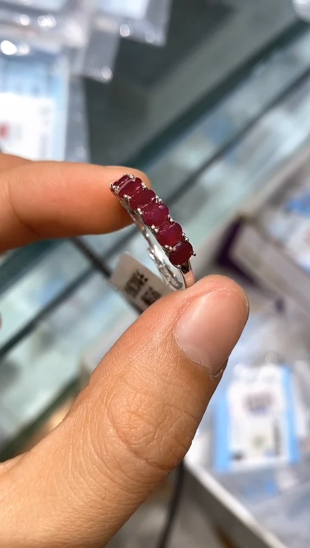 银S925镶嵌戒指红宝石戒指